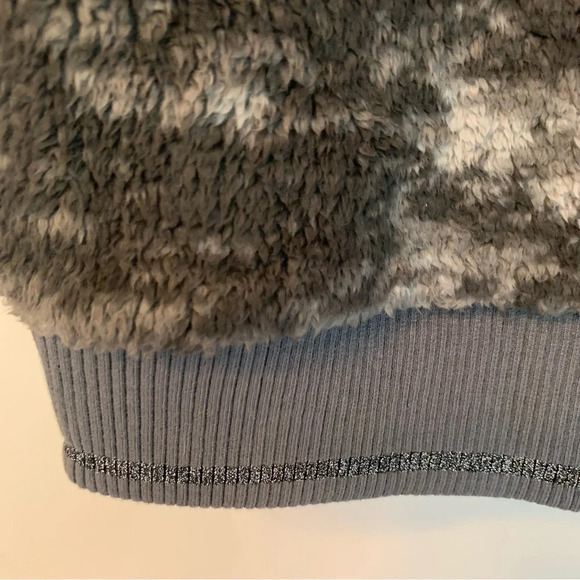 Athleta Camo Sherpa Plush Cozy  Fall Tugga Vest S - Picture 6 of 10